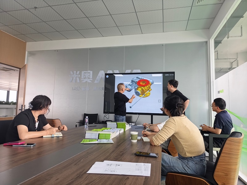 AVM Strengthens Technical Collaboration Through New Product Training